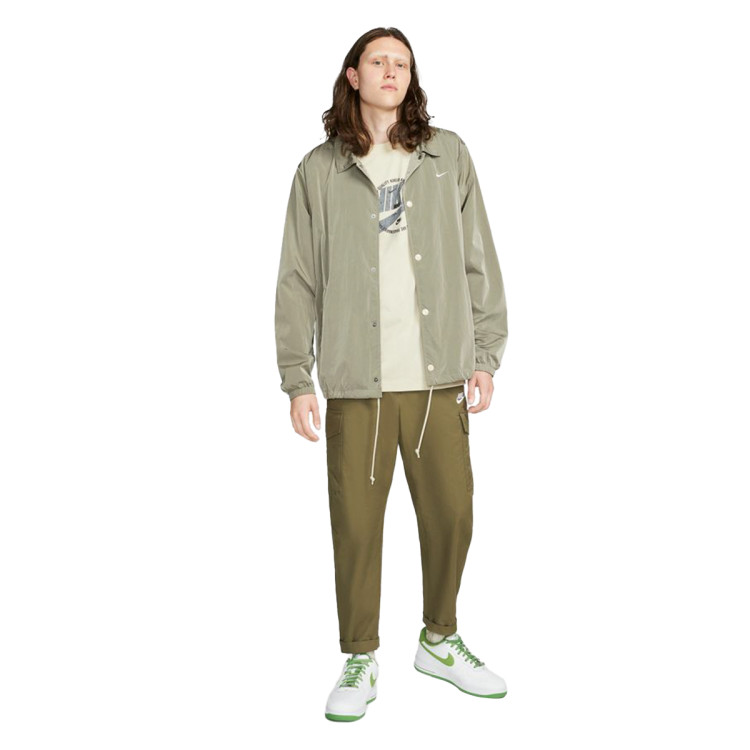 camiseta-nike-sportswear-graphic-rattan-safety-orange-4.jpg