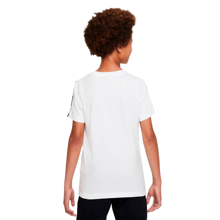 camiseta-nike-sportswear-repeat-nino-white-black-1.jpg
