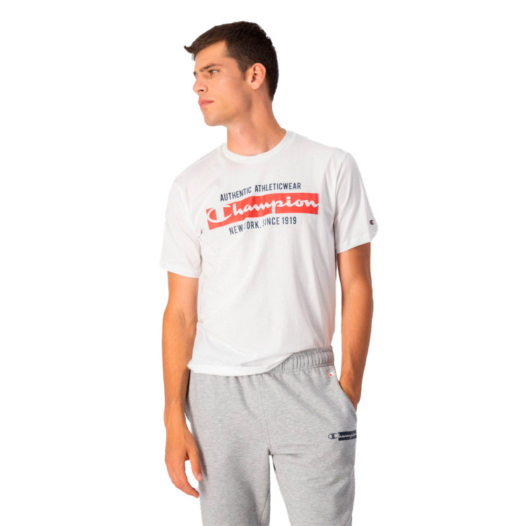 camiseta-champion-legacy-graphic-shop-authentic-white-0.jpg