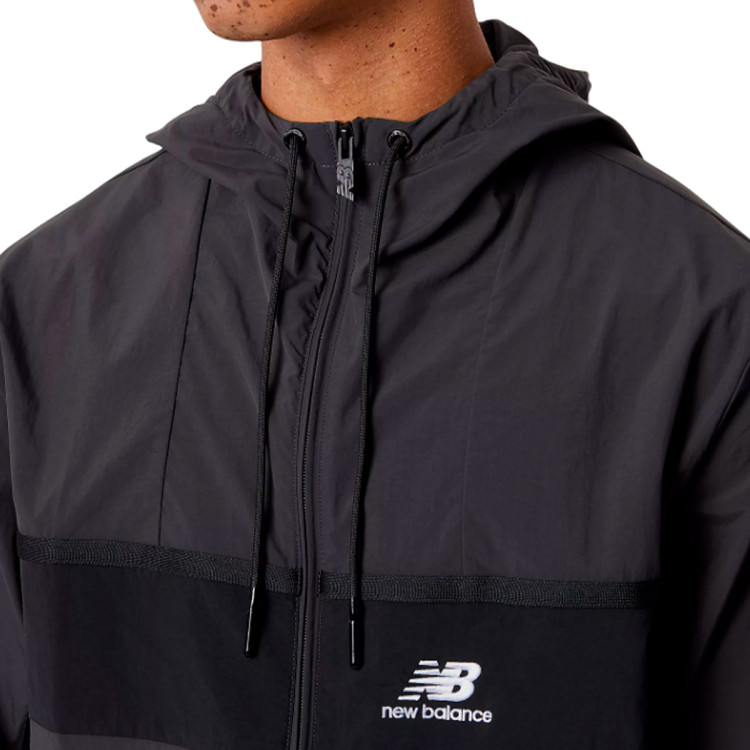 cazadora-new-balance-athletics-amplified-windbreaker-grey-3