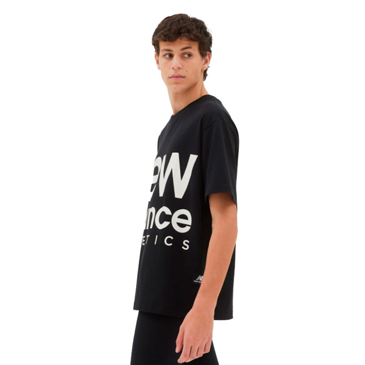 camiseta-new-balance-athletics-unisex-out-of-bounds-black-2