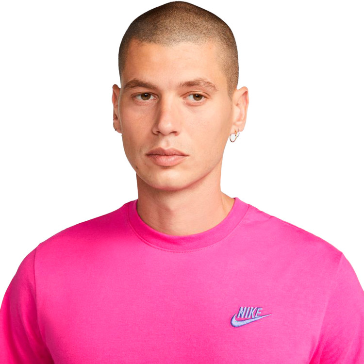 camiseta-nike-sportswear-club-active-pink-2.jpg