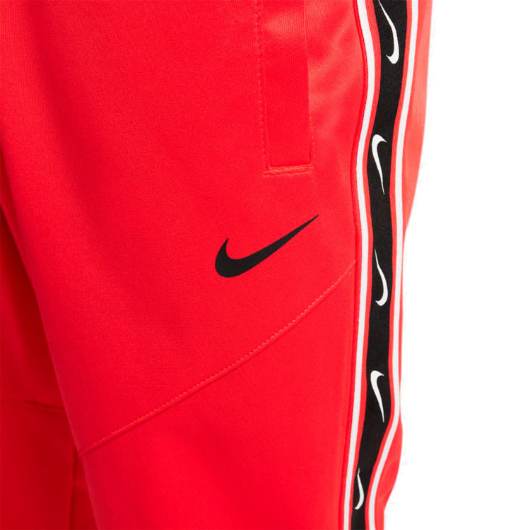 pantalon-largo-nike-sportswear-repeat-swoosh-polyknit-lt-crimson-black-3.jpg