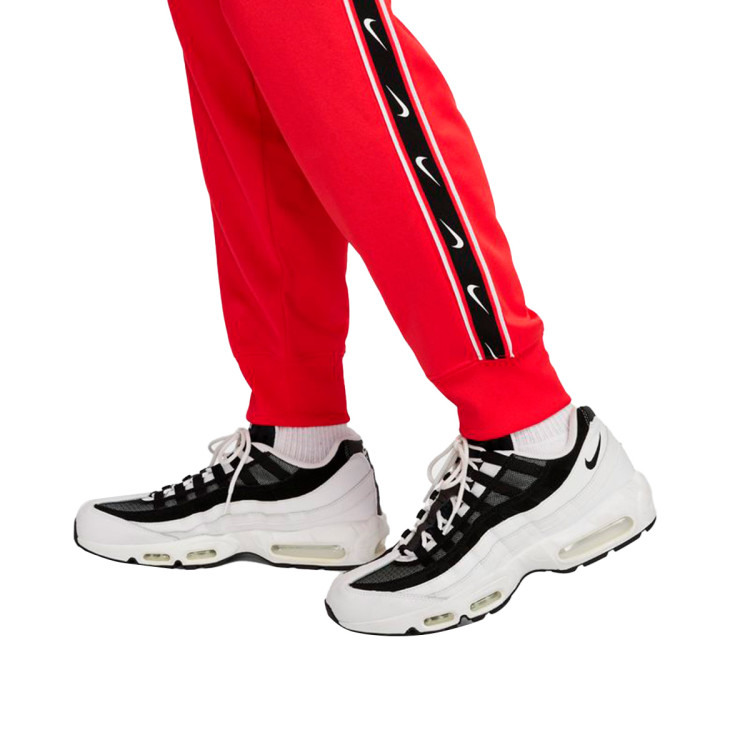 pantalon-largo-nike-sportswear-repeat-swoosh-polyknit-lt-crimson-black-5.jpg