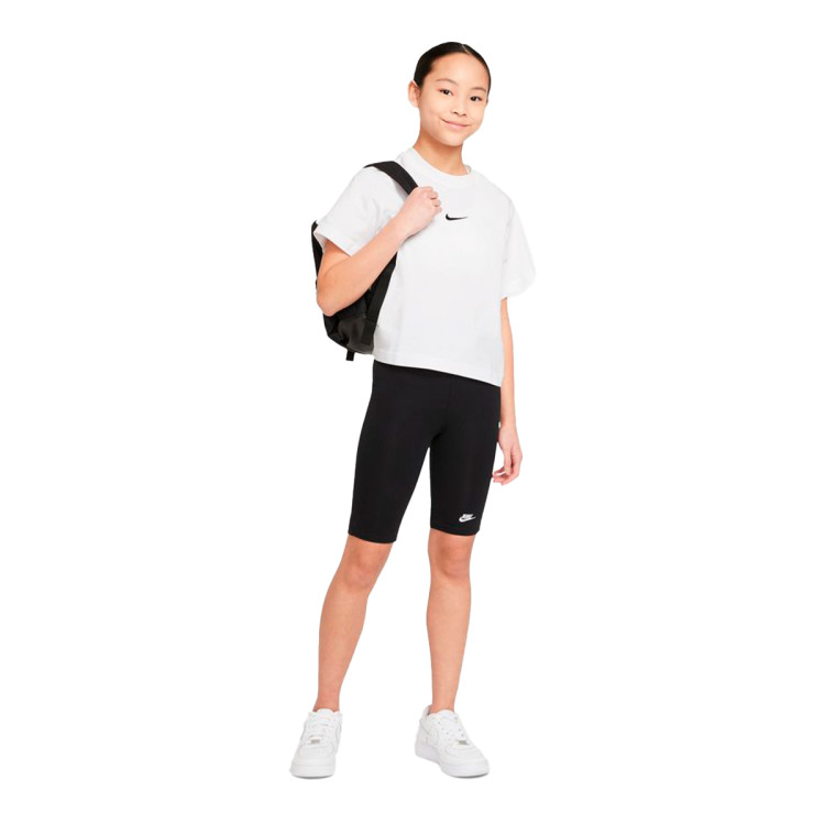camiseta-nike-sportswear-essentials-boxy-nina-white-black-3.jpg