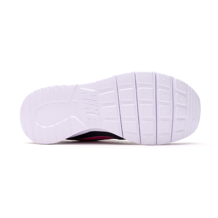 zapatilla-nike-tanjun-nino-negro-3.jpg
