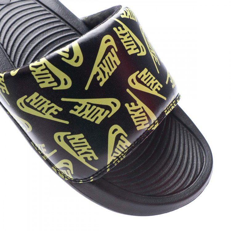 chanclas-nike-victori-one-blackvolt-black-2.jpg
