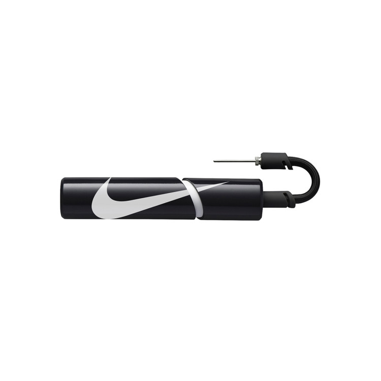 bomba-nike-essential-ball-pump-international-black-white-0.jpg