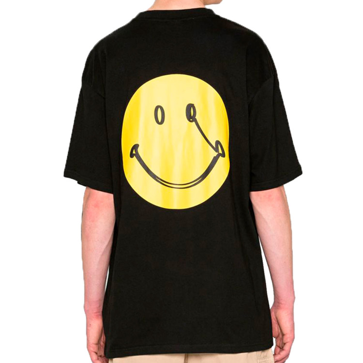 camiseta-karl-kani-chest-signature-smiley-print-blackyellow-black-1.jpg