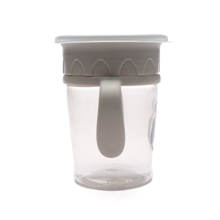 varios-real-madrid-taza-antigoteo-real-madrid-gris-1.jpg