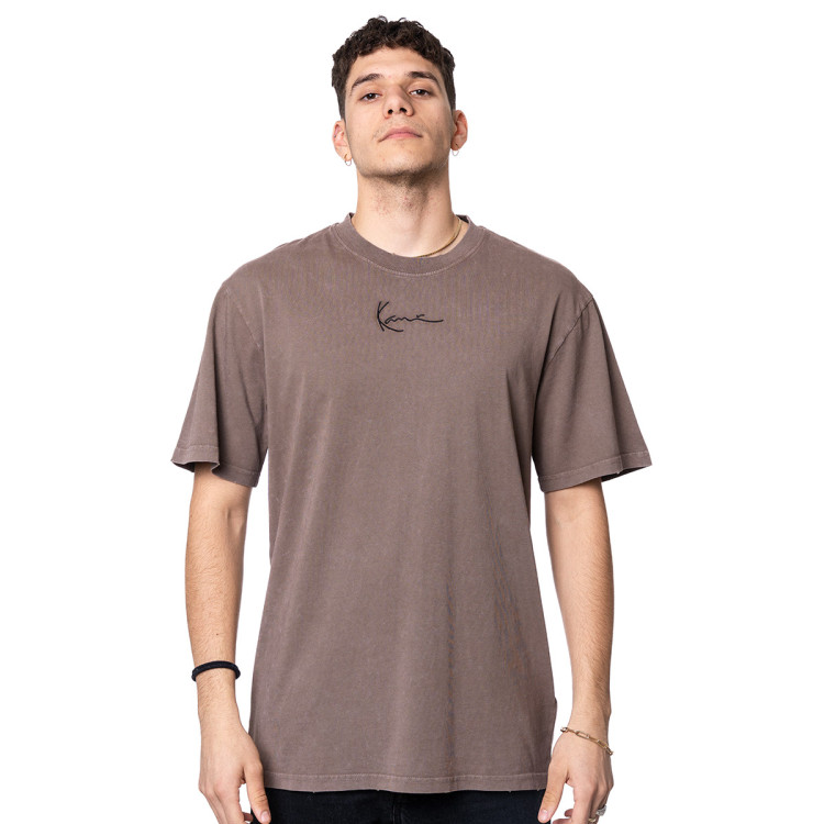 camiseta-karl-kani-small-signature-destroyed-dark-taupe-0.jpg