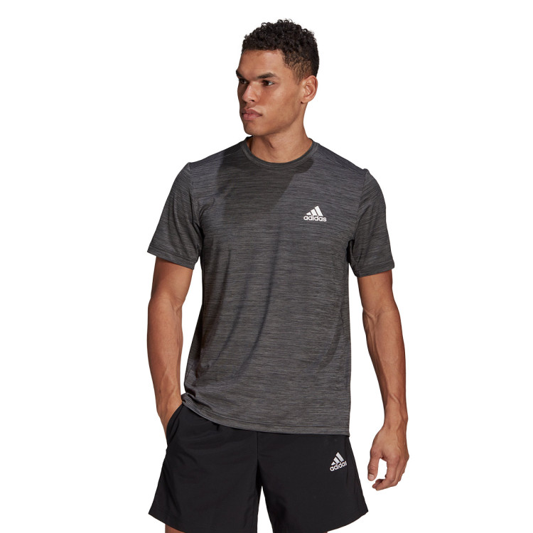 camiseta-adidas-m-ht-el-tee-blckme-black-melange-1