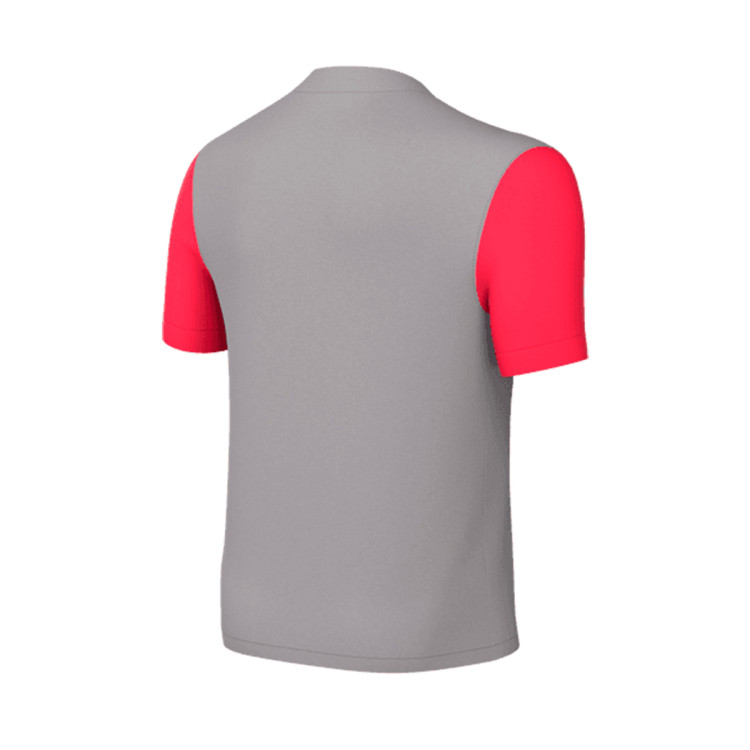 camiseta-nike-trophy-v-mc-nino-pewter-grey-bright-crimson-1