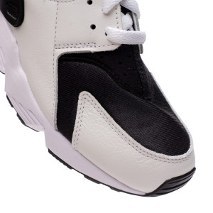 Zapatilla Nike Air Huarache 12 UPPER-0
