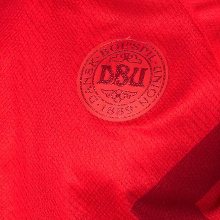 camiseta-hummel-dinamarca-primera-equipacion-mundial-qatar-2022-red-2