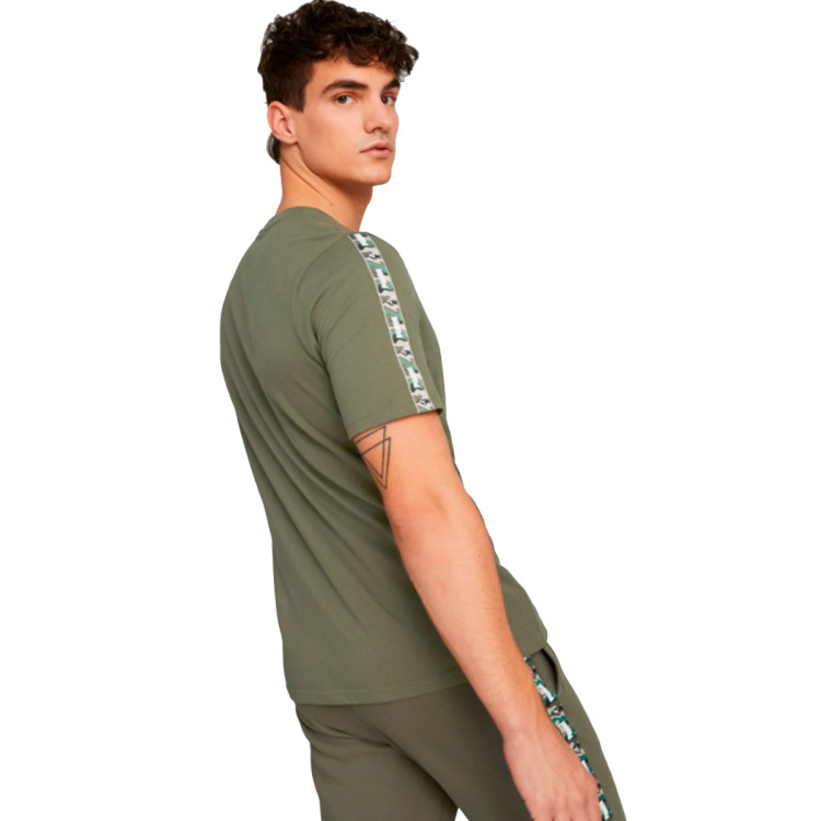 camiseta-puma-essentials-tape-camo-green-moss-1