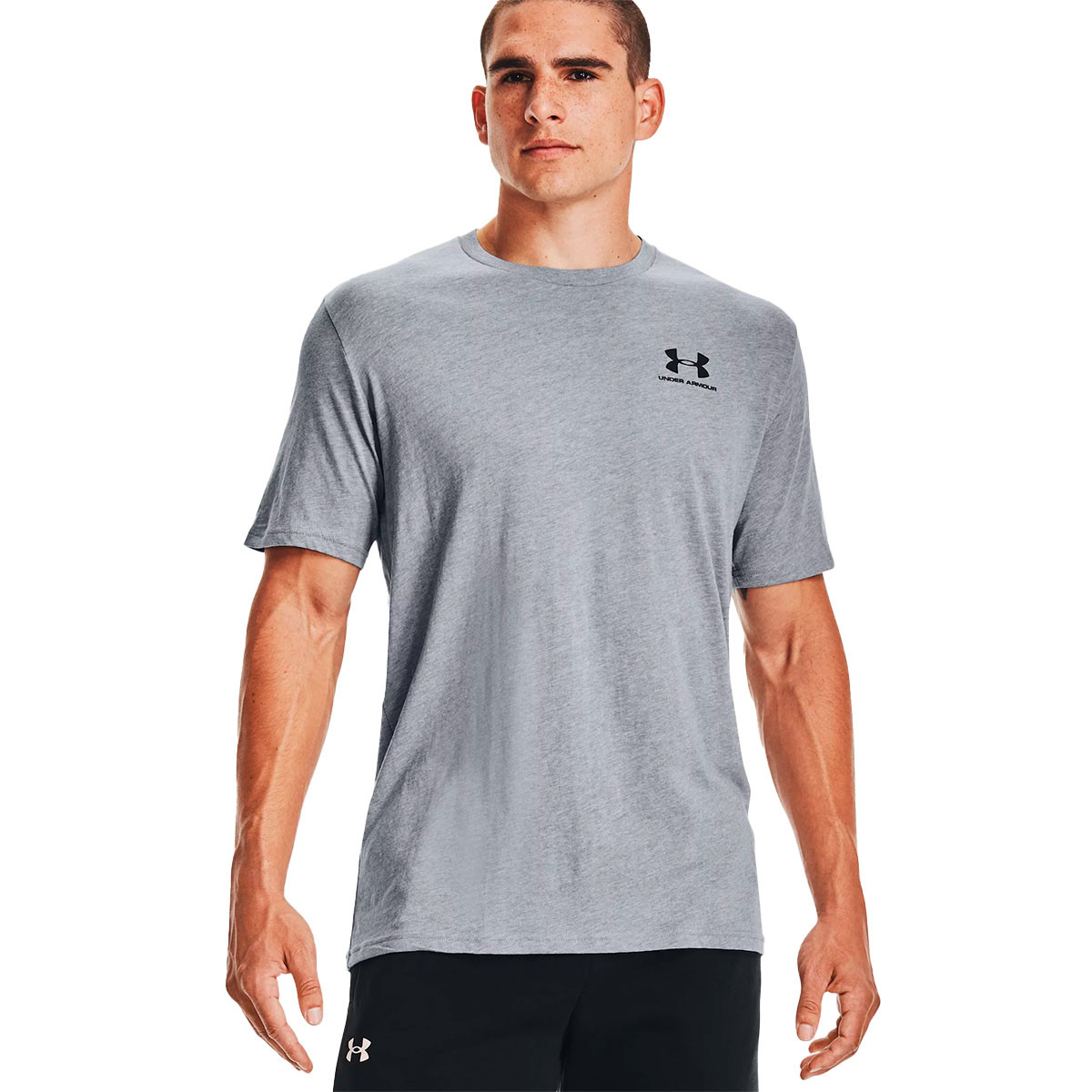 combinar préstamo Locura Camiseta Under Armour UA Sportstyle Left Chest Steel Light Heather-Black -  Fútbol Emotion