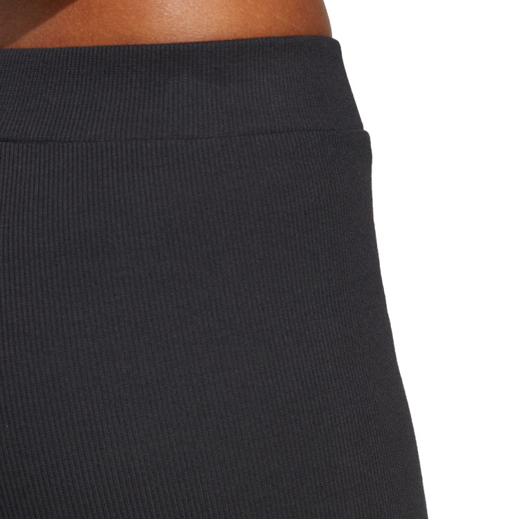 pantalon-corto-adidas-lounge-mujer-black-4.jpg