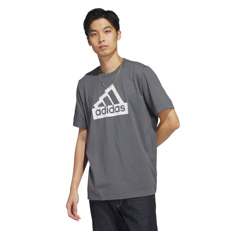 camiseta-adidas-city-escape-grey-five-1