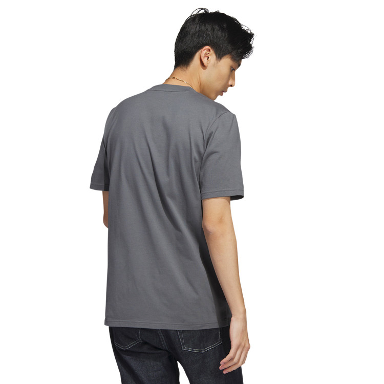camiseta-adidas-city-escape-grey-five-2.jpg