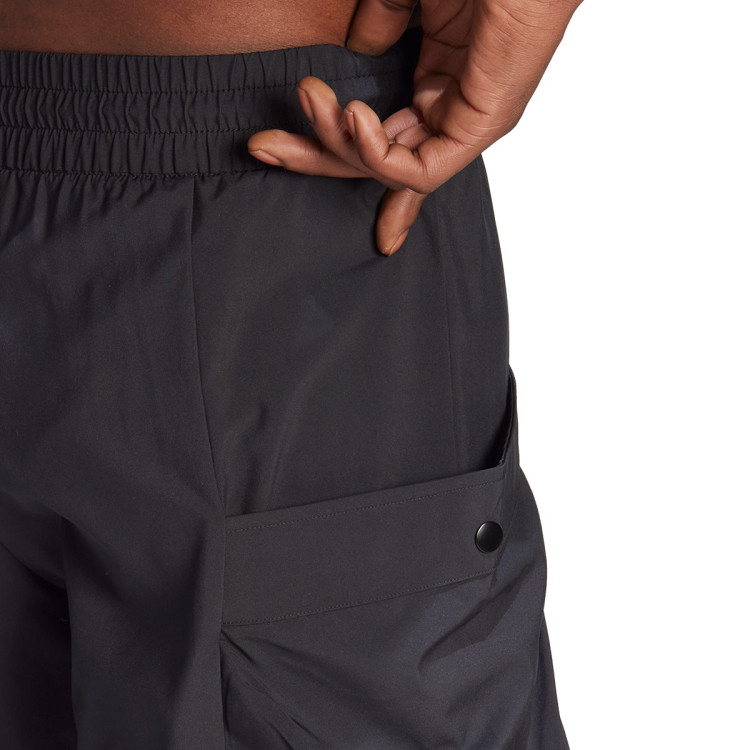 pantalon-corto-adidas-city-escape-black-3.jpg