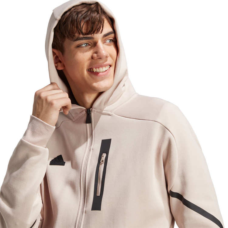 chaqueta-adidas-designed-4-gameday-wonder-taupe-3.jpg