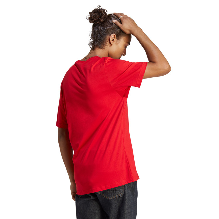 camiseta-adidas-essentials-small-logo-better-scarlet-1