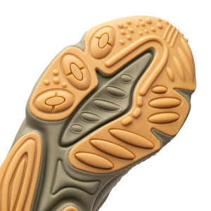 OUTSOLE-2
