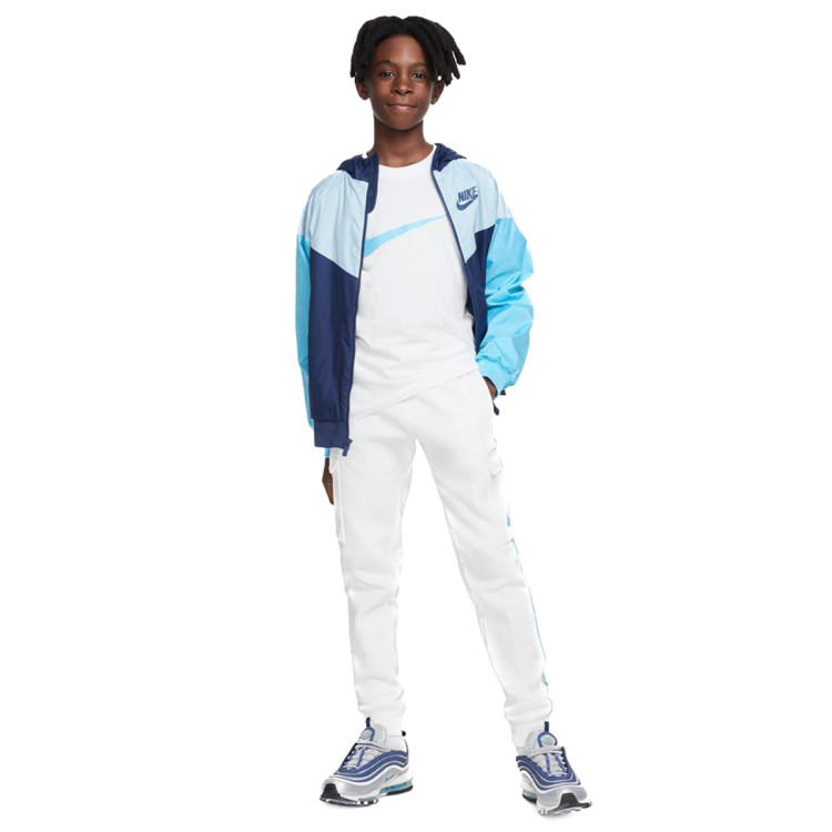camiseta-nike-sportswear-repeat-swoosh-nino-summit-white-baltic-blue-3.jpg