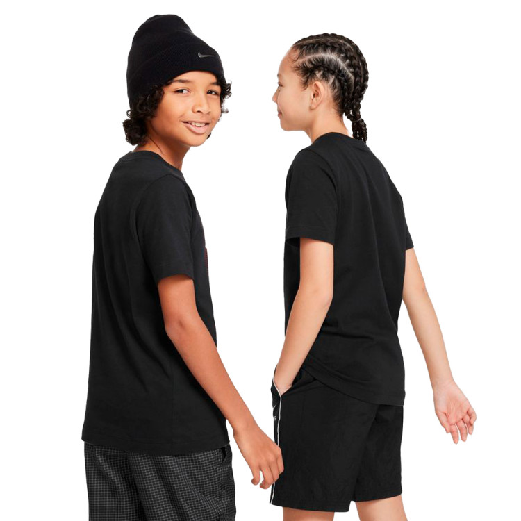 camiseta-nike-sportswear-core-brandmark-4-nino-black-1