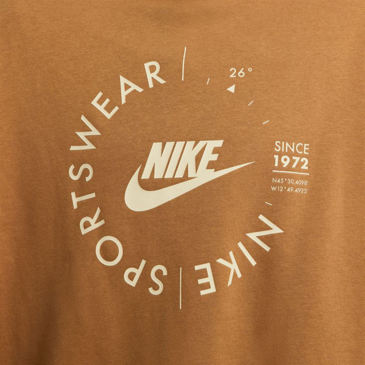 sudadera-nike-sportswear-fleece-oversize-sport-utility-mujer-ale-brown-3