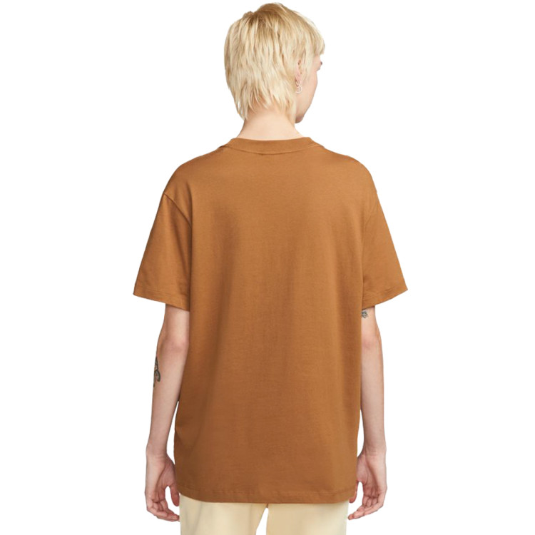camiseta-nike-sportswear-sport-utility-mujer-ale-brown-1