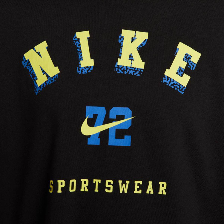camiseta-nike-sportswear-oversize-mujer-black-3.jpg