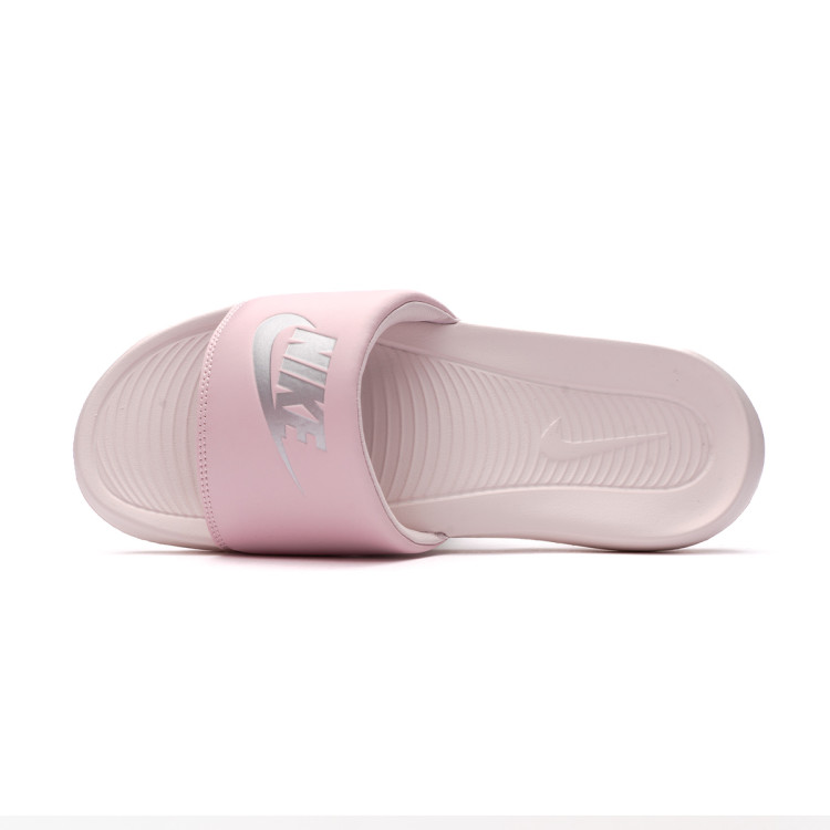 chanclas-nike-victori-one-slide-mujer-barely-rose-mtlc-silver-barely-rose-4