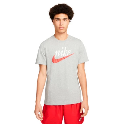 Camiseta Sportswear Futura 2
