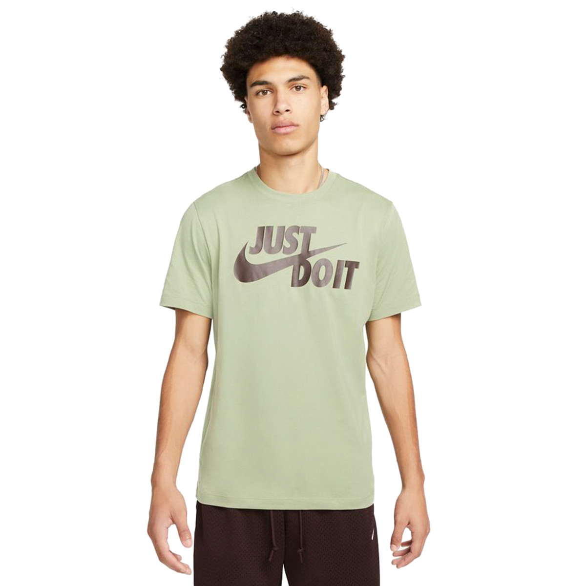 Contando insectos superstición golpear Camiseta Nike Sportswear Just Do It Swoosh Oil Green - Fútbol Emotion