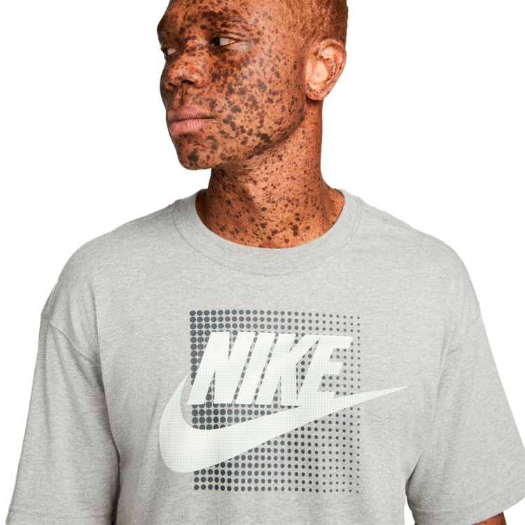 camiseta-nike-sportswear-m90-futura-grey-heather-2
