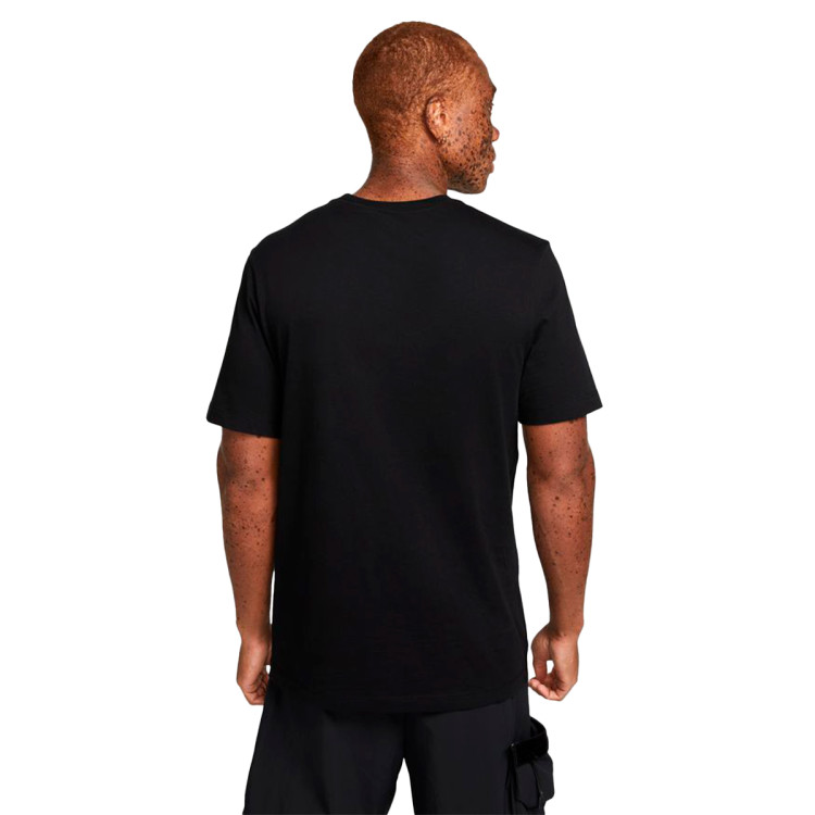 camiseta-nike-sportswear-swoosh-block-black-1