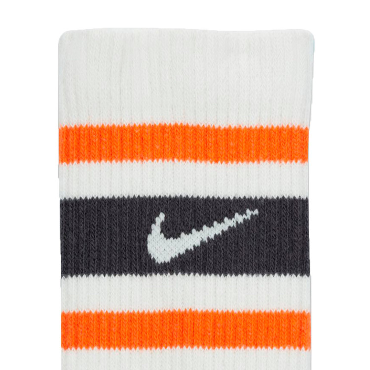 calcetines-nike-everyday-plus-cushioned-crew-3-pares-summitwhitesummitwhite-antracitesafetyorange-2