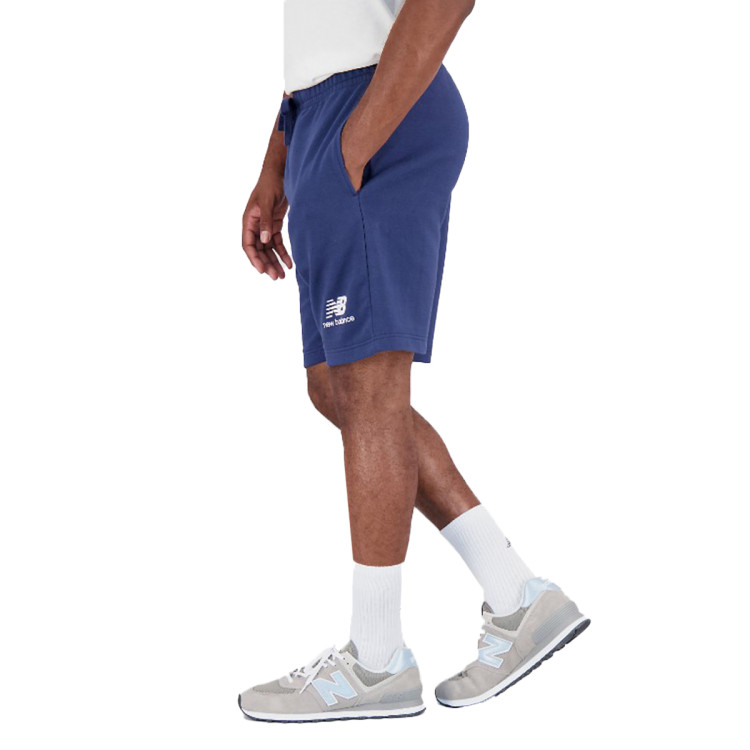 pantalon-corto-new-balance-essentials-stacked-logo-fleece-short-blue-navy-1.jpg