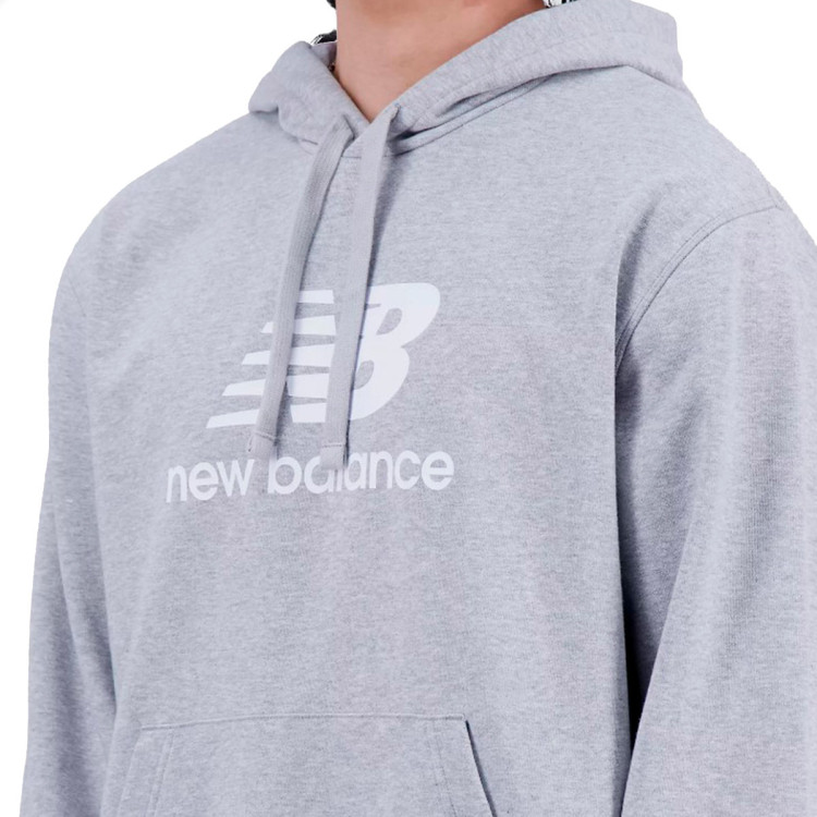 sudadera-new-balance-essentials-stacked-logo-fleece-athletic-grey-1