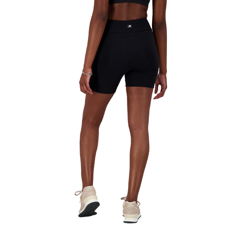 malla-new-balance-essentials-fitted-mujer-black-1.jpg