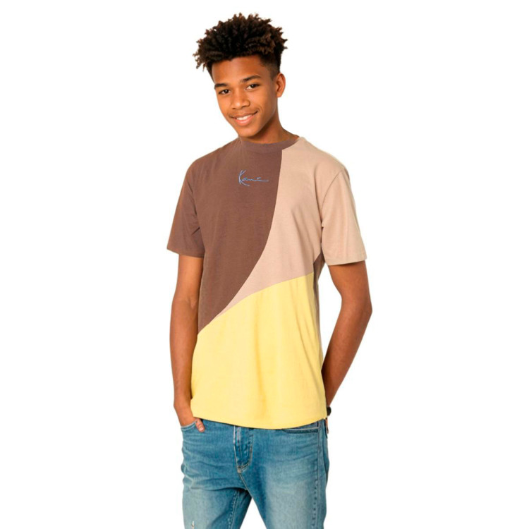 camiseta-karl-kani-woven-signature-block-brown-light-yellow-sand-0.jpg