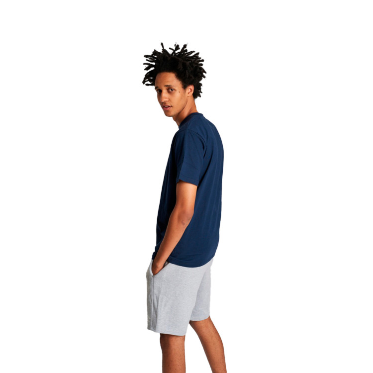 camiseta-umbro-small-logo-navy-white-1.jpg