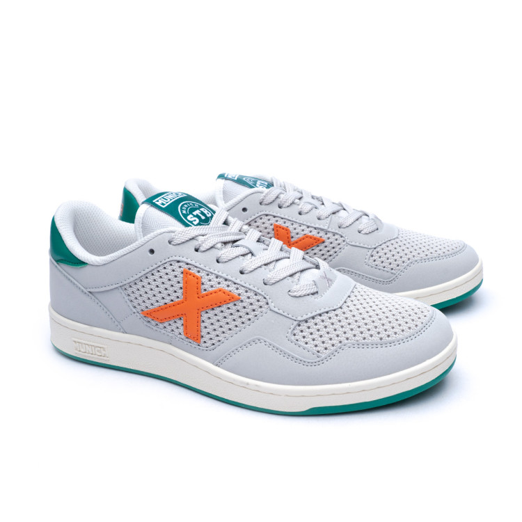 zapatilla-munich-arrow-gris-0.jpg