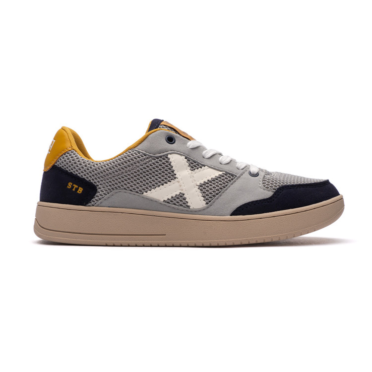 zapatilla-munich-legit-gris-1.jpg