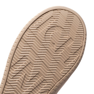 OUTSOLE-2