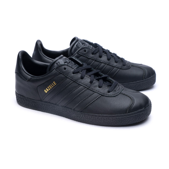 Adidas gazelle black junior deals
