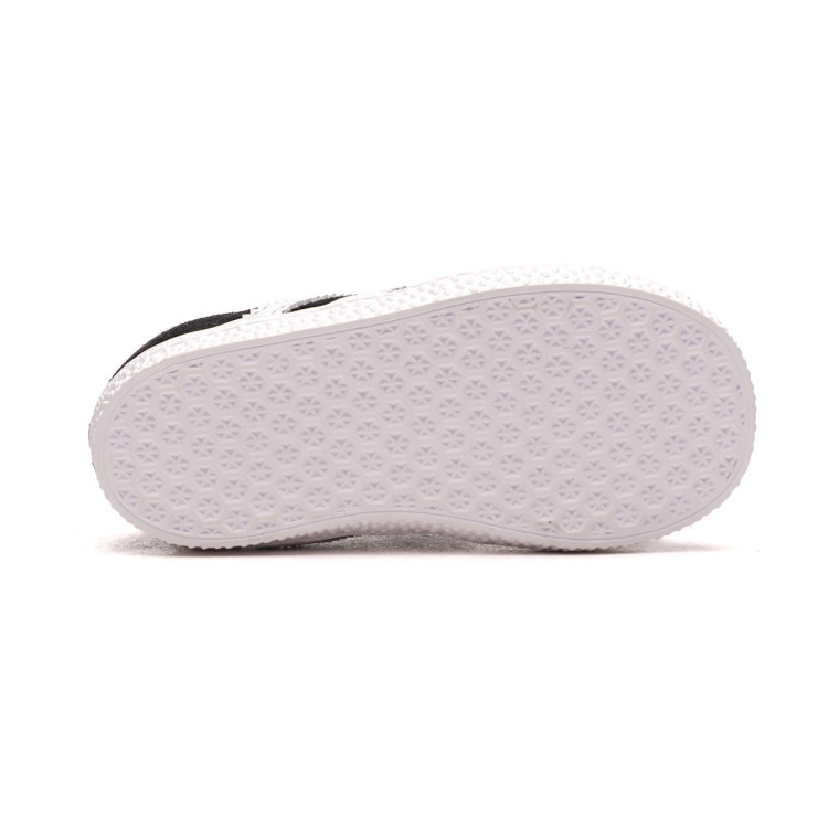 zapatilla-adidas-gazelle-cinta-adhesiva-nino-core-black-white-white-3.jpg