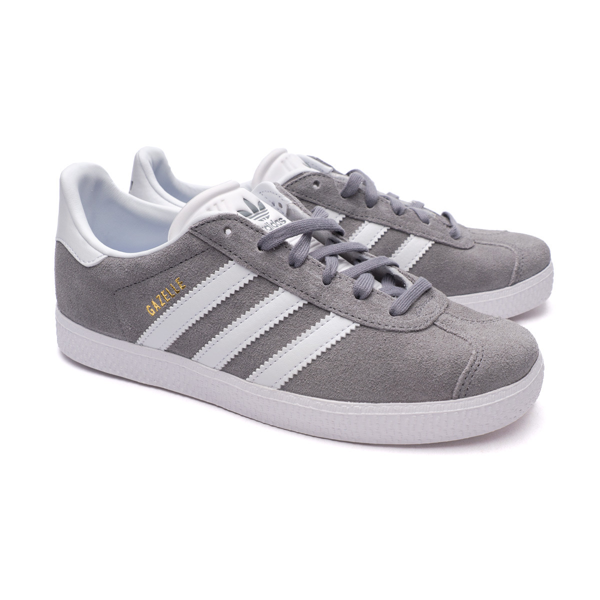 Tenis adidas Niño Grey Three-White-Gold Metallic - Fútbol Emotion